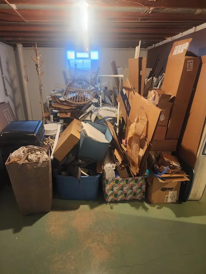 Roll-off dumpster container at job site for 40 Yard Dumpster Rental in Lebanon